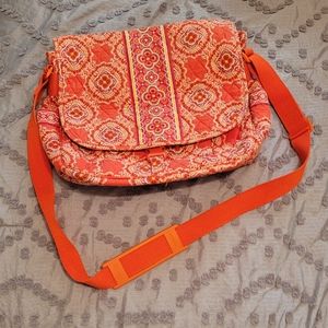 Vera Bradley Messenger Bag like new paprika pattern